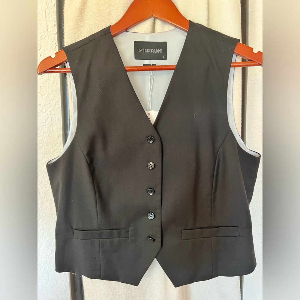 NWT WILD-FANG SUIT VEST SZ LRG BLACK